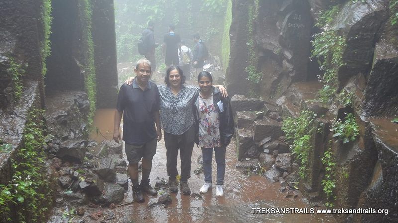 Mahuli-Fort-Trek