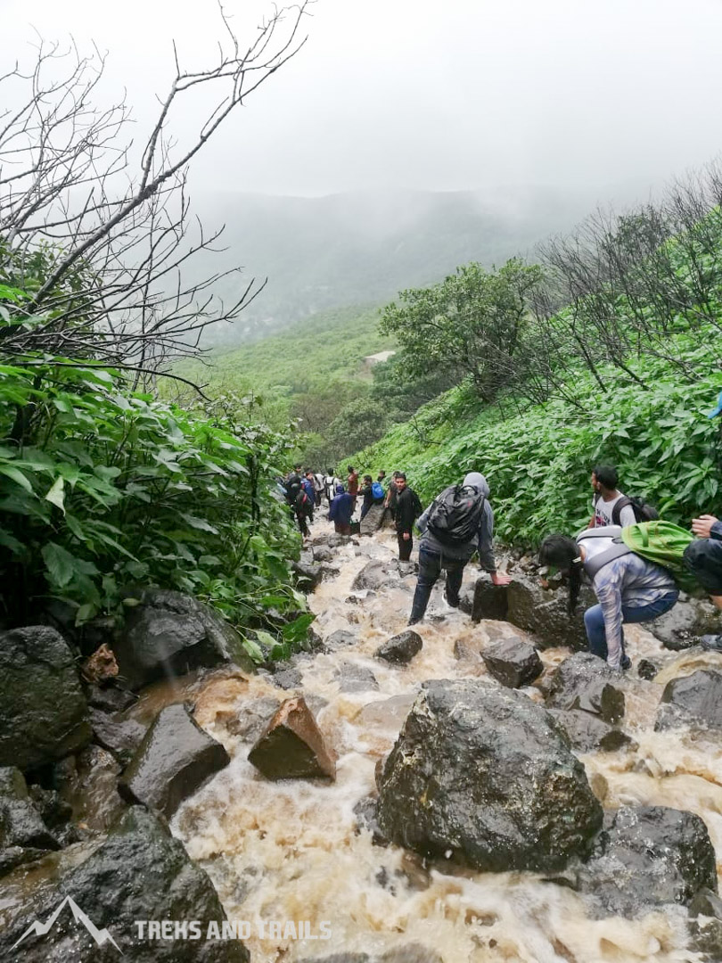 Visapur-Fort-Trek-Monsoon (2)