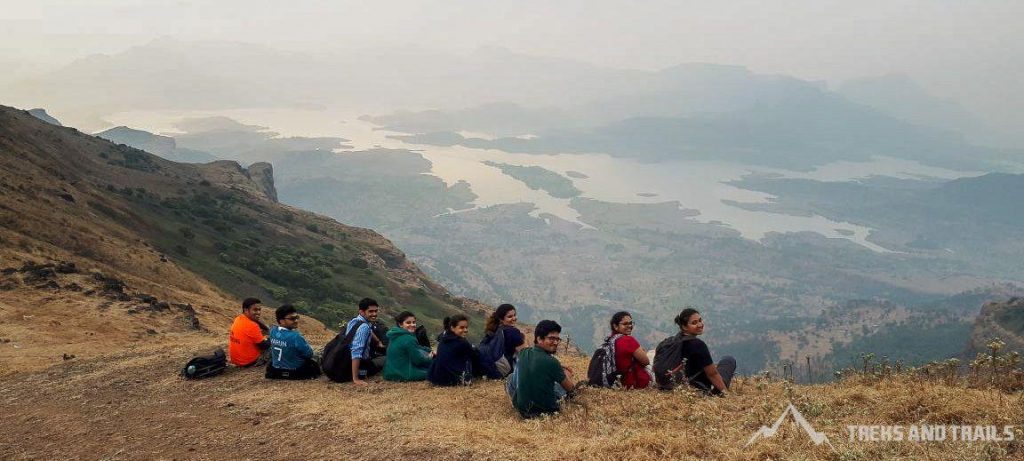 Kalsubai-Fireflies-Trek