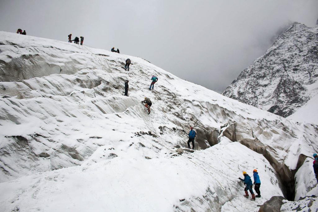 Basic-Mountaineering-Course-Snow-Craft