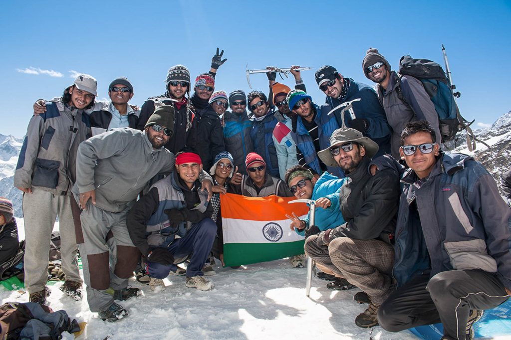 Basic-Mountaineering-Course-India-Flag