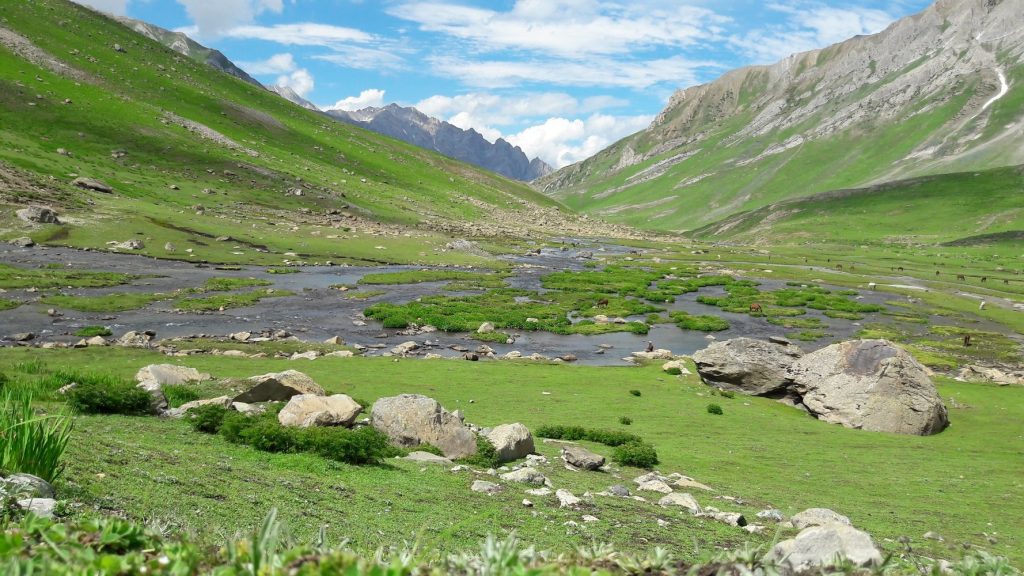 Kashmir-great-lakes-trek-2