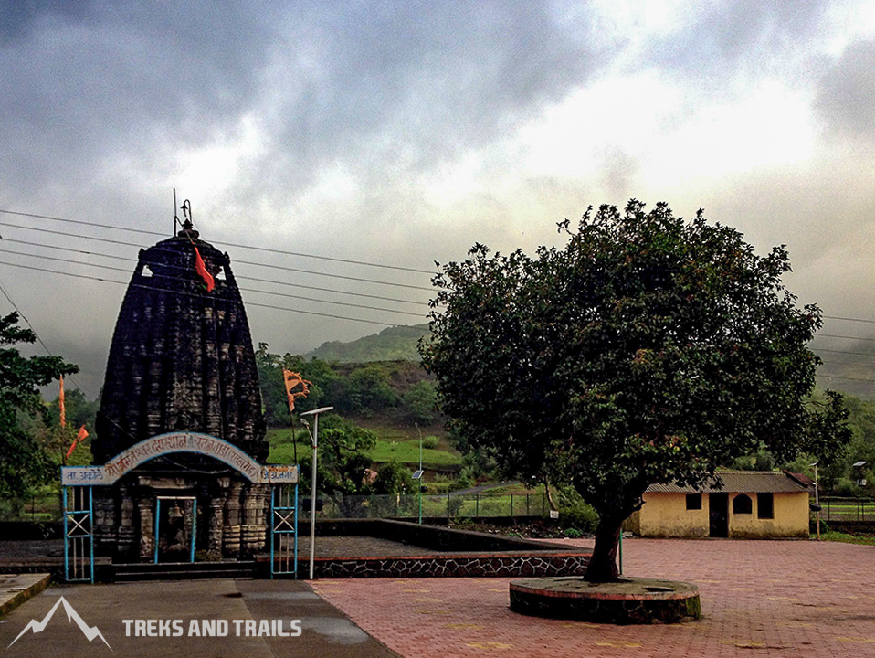 Amruteshwar Temple Ratanwadi